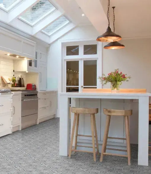 1860 Clifton 15cm x 15cm