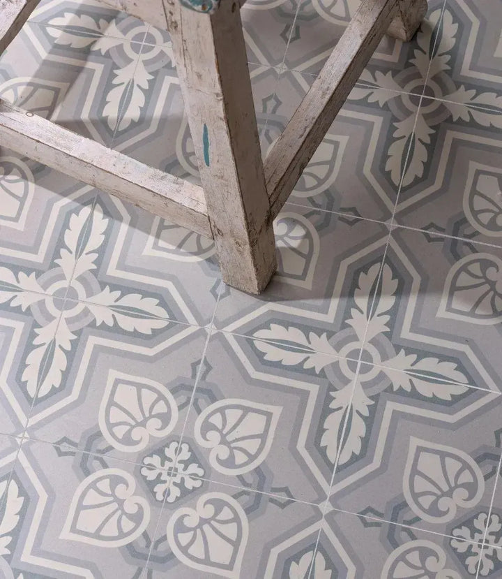 1860 Clifton 15cm x 15cm