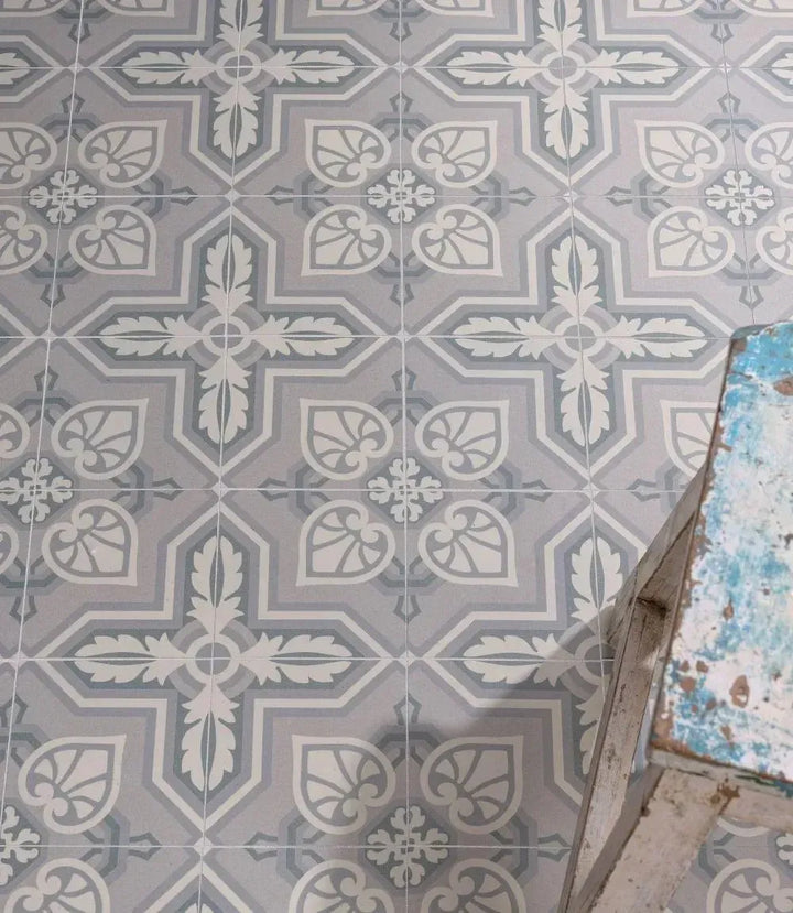 1860 Clifton 15cm x 15cm