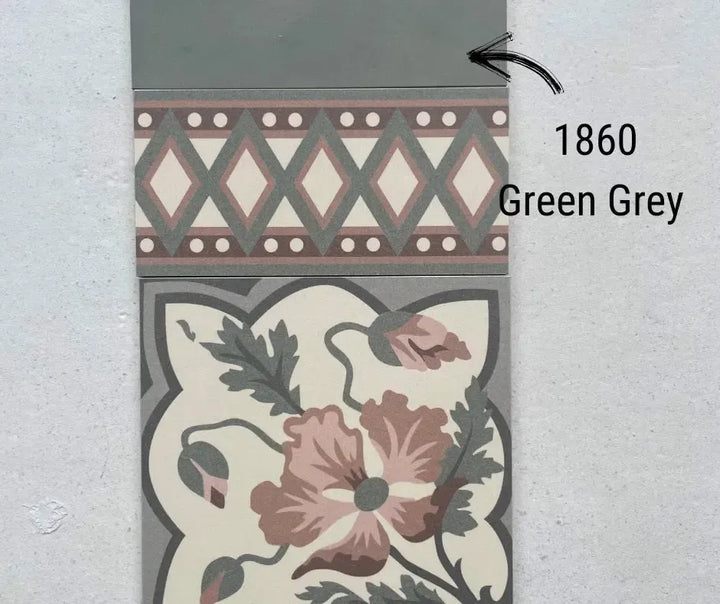 1860 St. Albans Poppy 15cm x 15cm