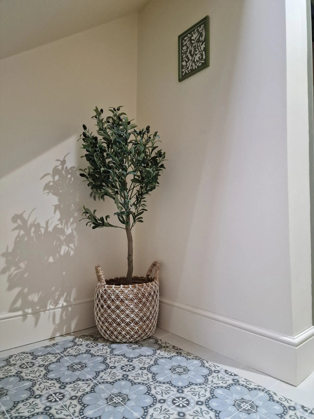 1860 Templeton Floral Decor 15cm x 15cm