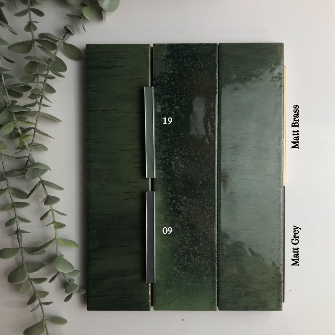 Essential Lustrous Green 24 x 6cm