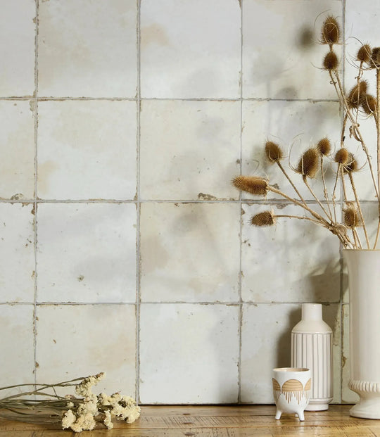 Aged Plain Off White 45 cm x 45 cm