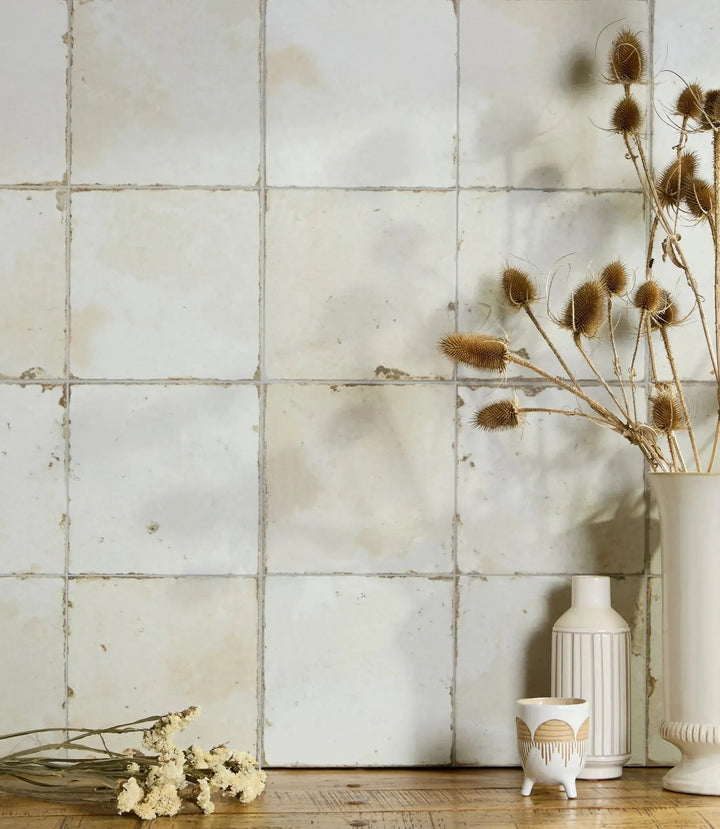 Aged Plain Off White 45 cm x 45 cm