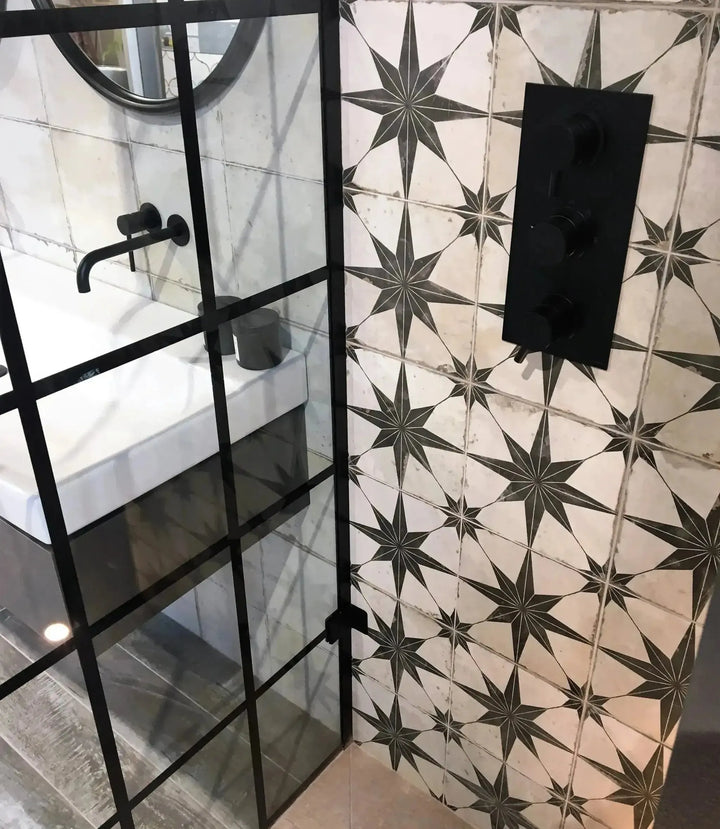 Aged Seren 45 cm x 45 cm