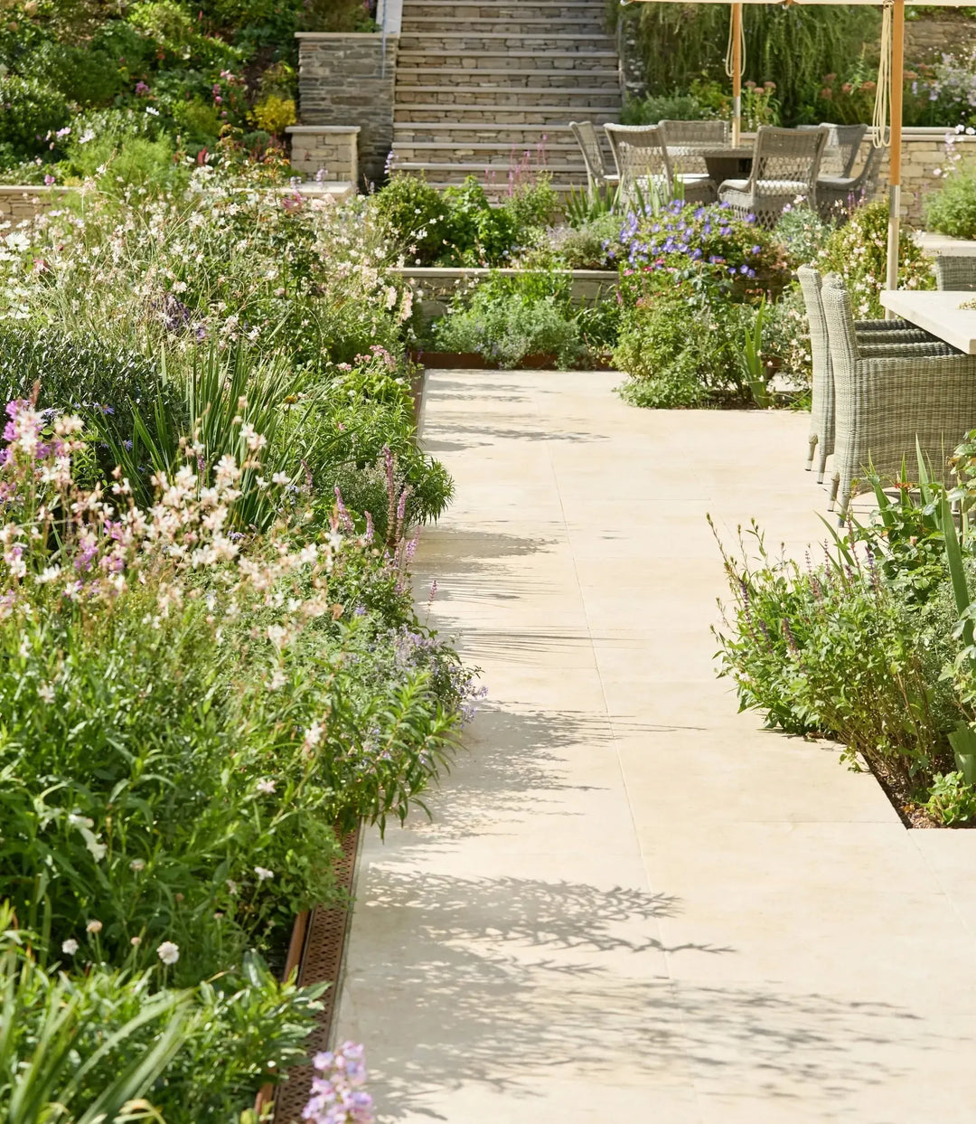 bibury stone kingham limestone washed amp amp tumbled paving 60x 90cm