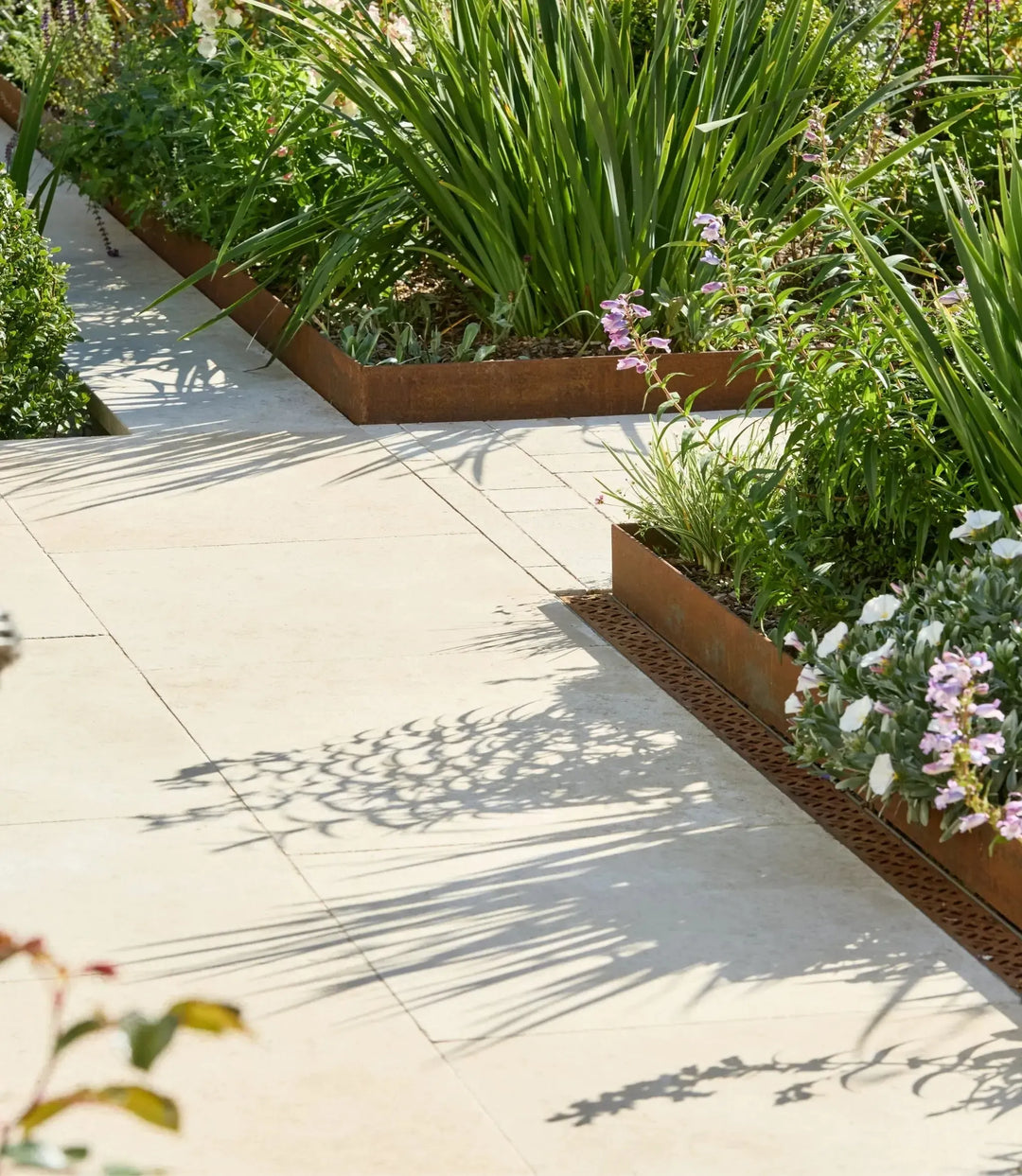 bibury stone kingham limestone washed amp amp tumbled paving 60x 90cm
