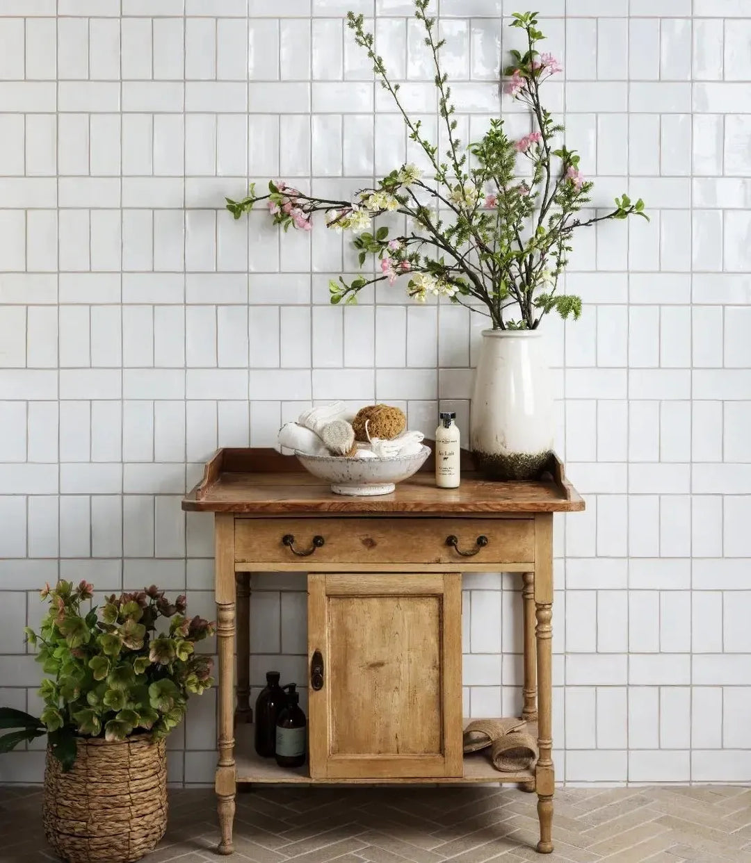 Curated Cottage Ice Cream Gloss 7.5cm x 15cm