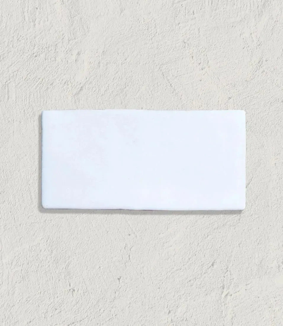 Curated Cottage Salt Gloss 7.5cm x 15cm