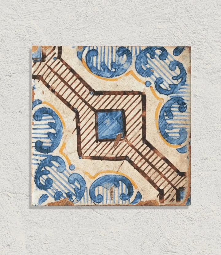 Curated Delicato Andrea 20cm x 20cm