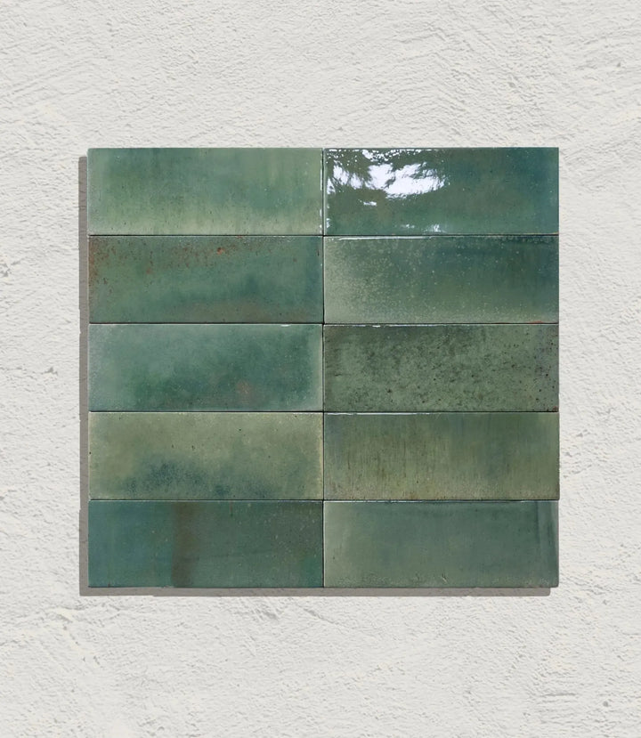 elan green gloss 7 5 x 20cm