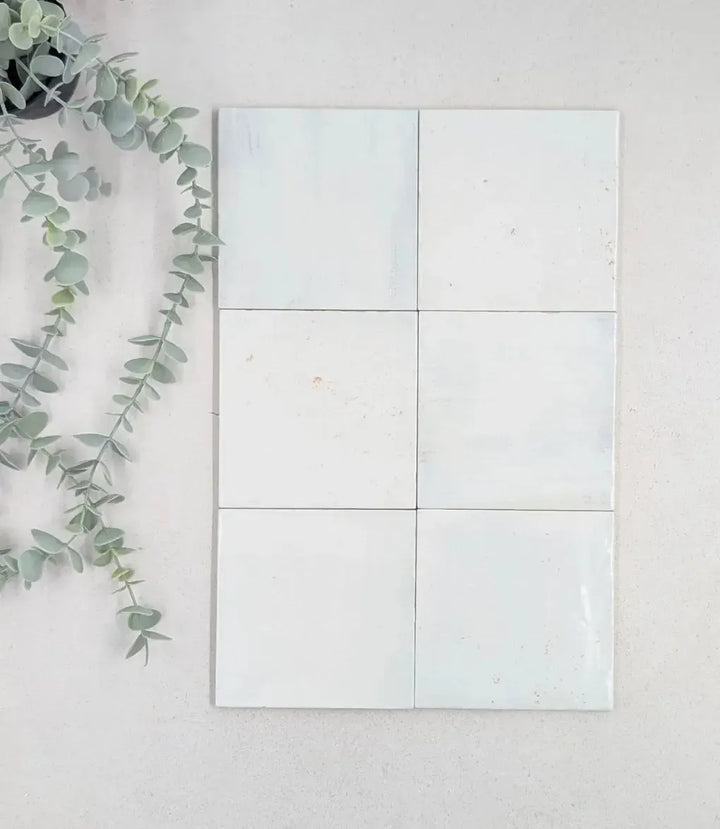 Essence Blue 12.5 x 12.5cm