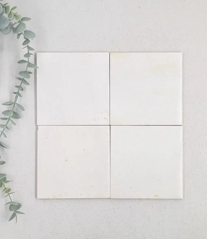 Essence White 12.5 x 12.5cm