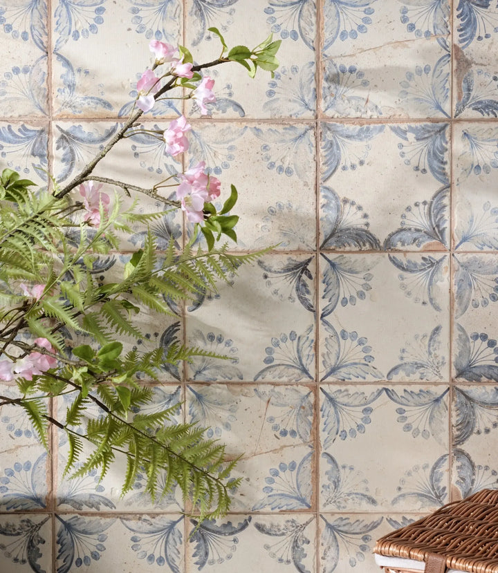 Faded Delft Pattern 33cm x 33cm