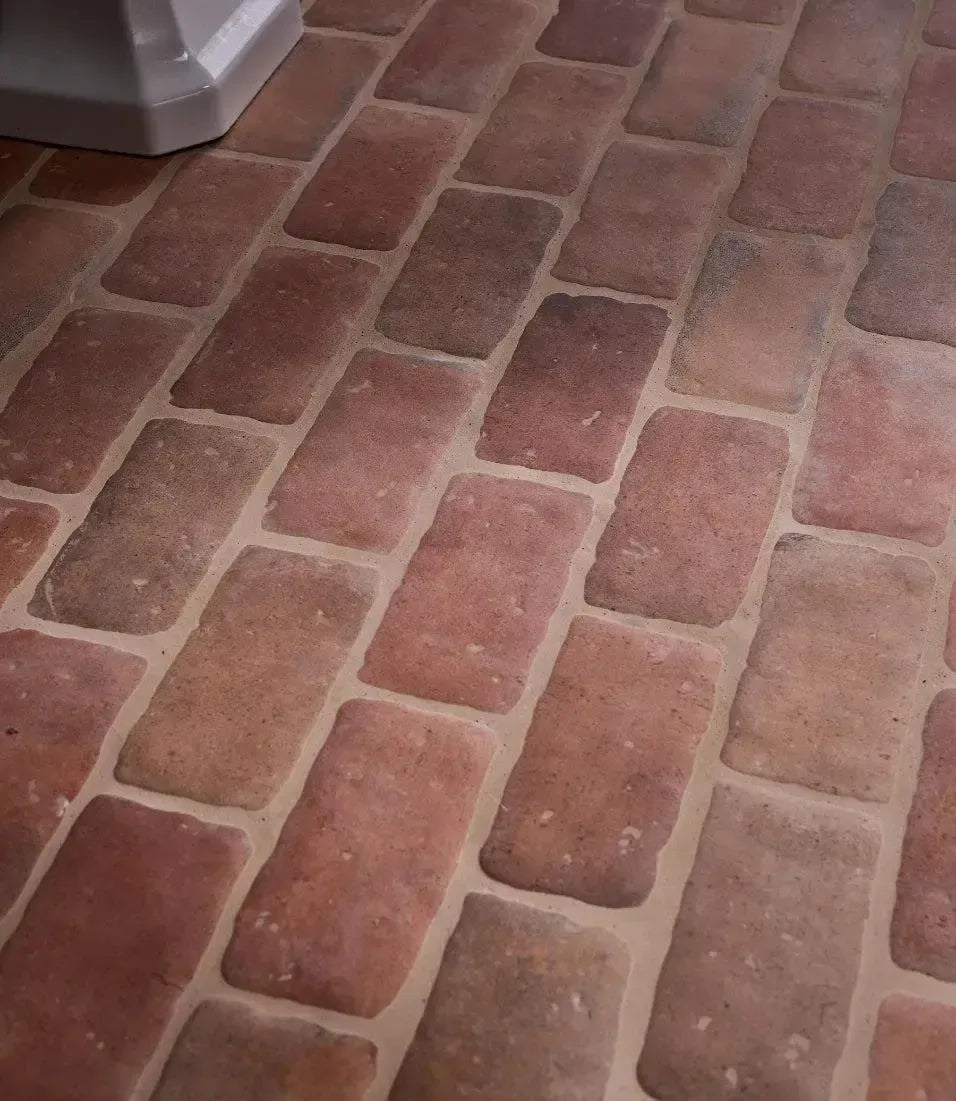 Farmhouse Terracotta Brick 11.3cm x 22.6cm - Out