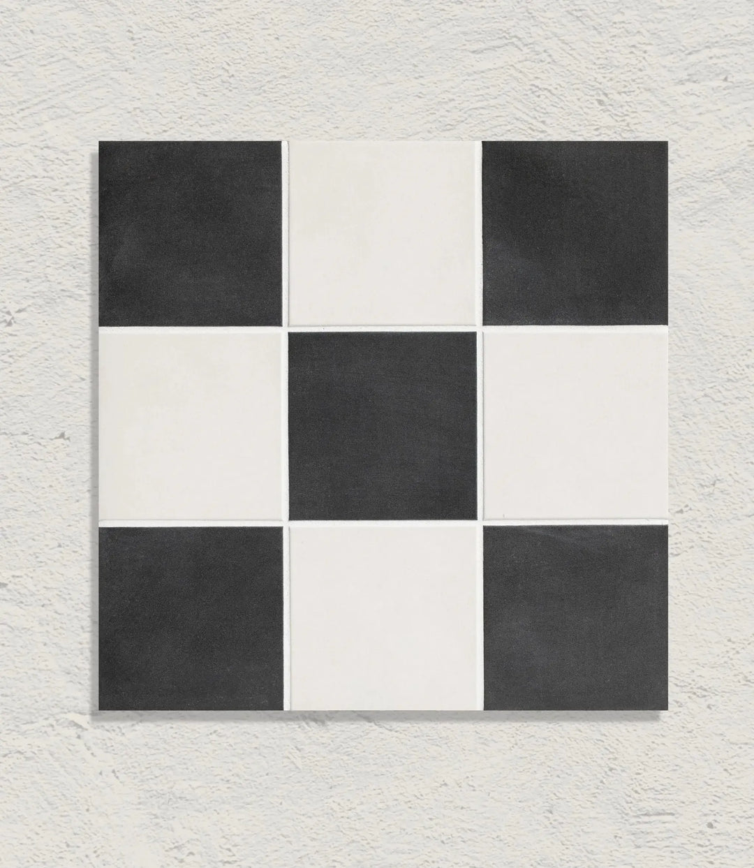 Guildhall Chess Decor A 28cm x 28cm