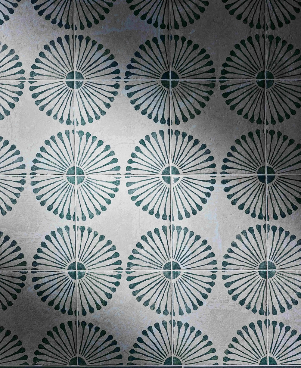 Curated Havana Nights Fan Green 20cm x 20cm - Out