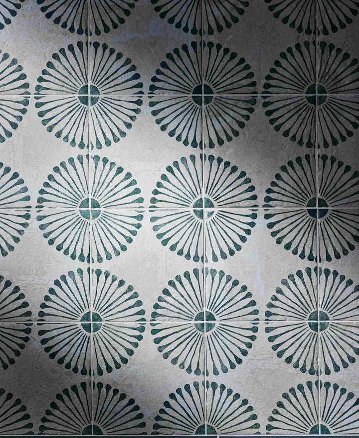 Curated Havana Nights Fan Green 20cm x 20cm - Out