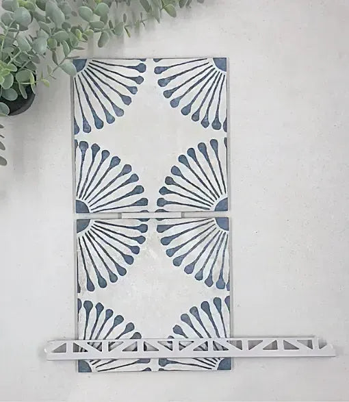 havana nights fan navy 20cm x 20cm baked tiles