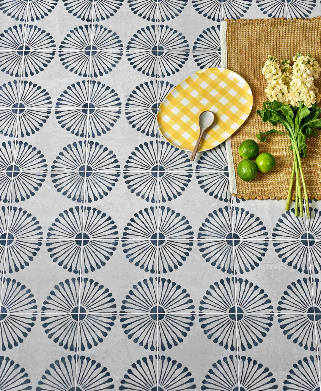 Curated Havana Nights Fan Navy 20cm x 20cm - Out