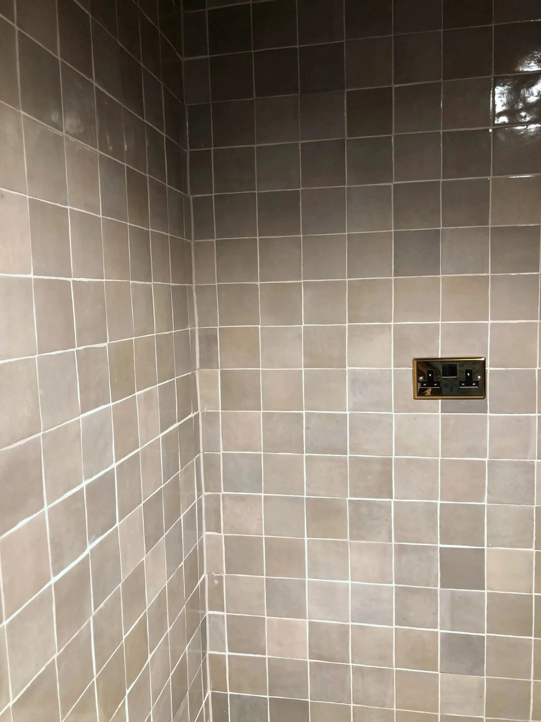 Journeyman Zellige Pelt 10cm x 10cm