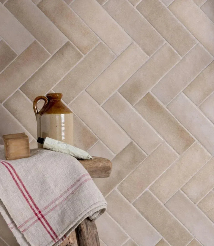 Lava Cream 6.5cm x 20cm