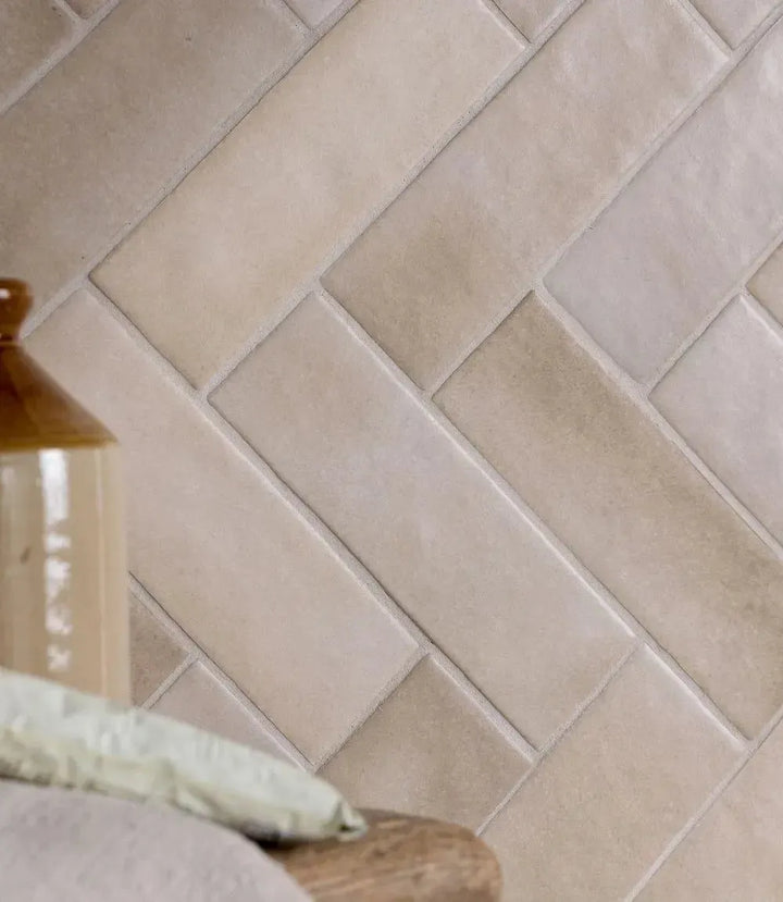 Lava Cream 6.5cm x 20cm