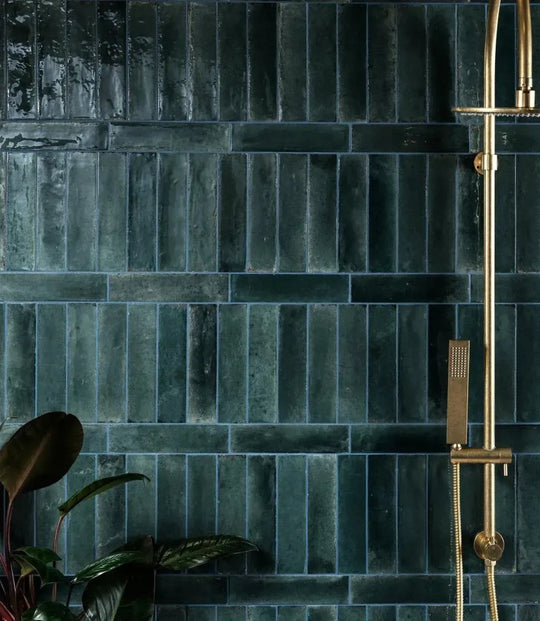 Lustrous Nouveau Navy 23.7cm x 5.7cm