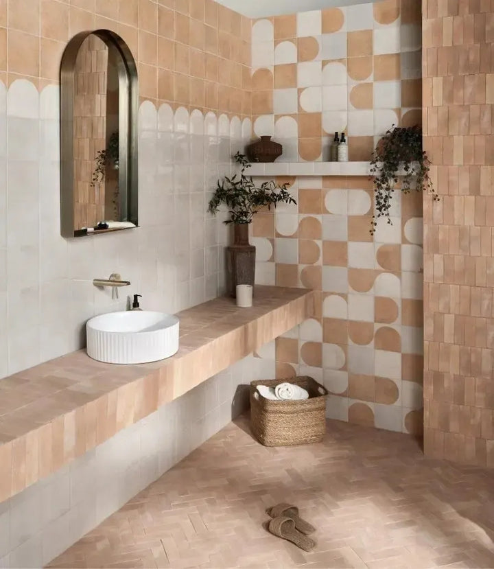 madinat-cotto-arches-porcelain-15cm-x-15xm, marrakesh-brick-dark-matt-5cm-x-15cm, madinat-white-matt-porcelain-15cm-x-15xm | Madinat White Arches Porcelain by Baked Tiles featured in a luxury bathroom