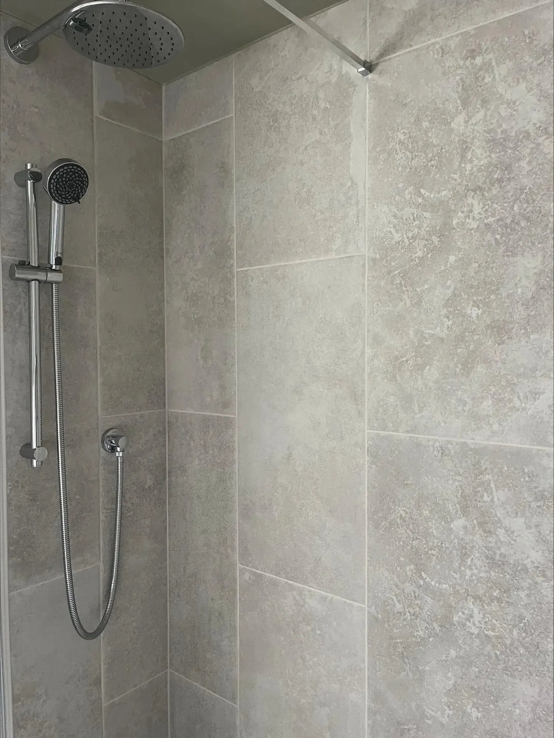 manor house antique white 40cm x 80cm