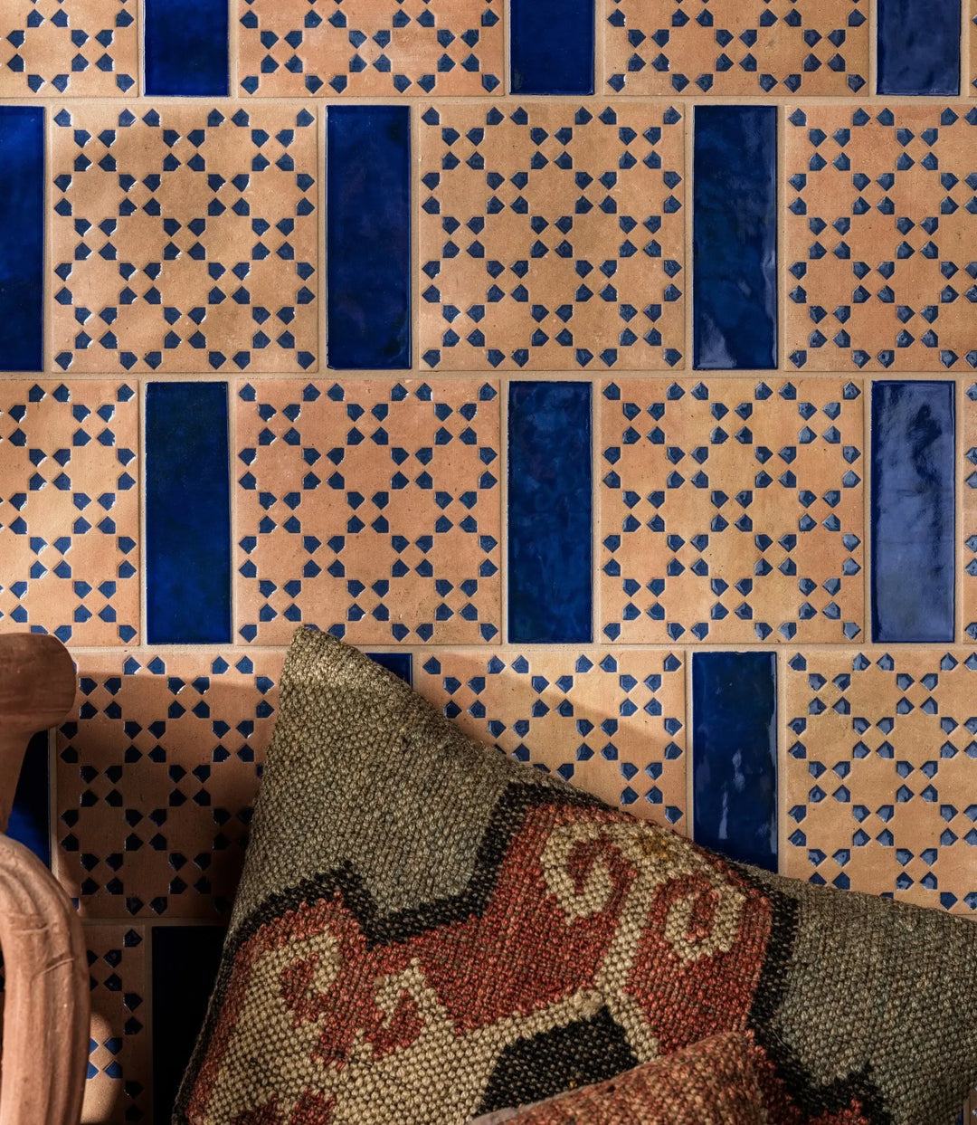 marrakesh square decor dark amp amp blue matt 15cm x 15cm tiled wall