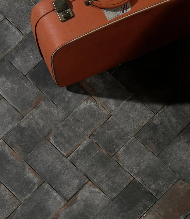 Parterre Brick Black 11cm x 22.5cm