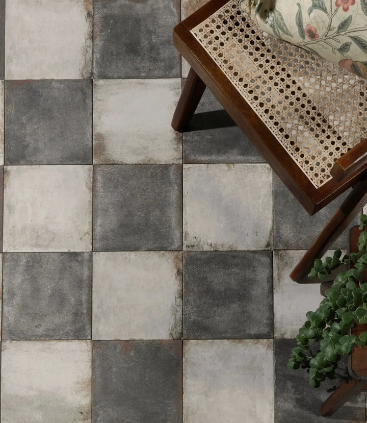 Parterre Square Black 22.5cm x 22.5cm