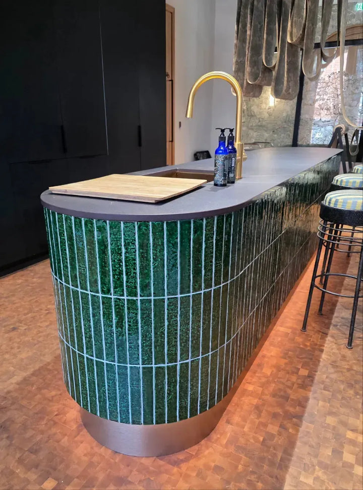 Rapture Crackle Emerald Green 3.8 x 23.5cm