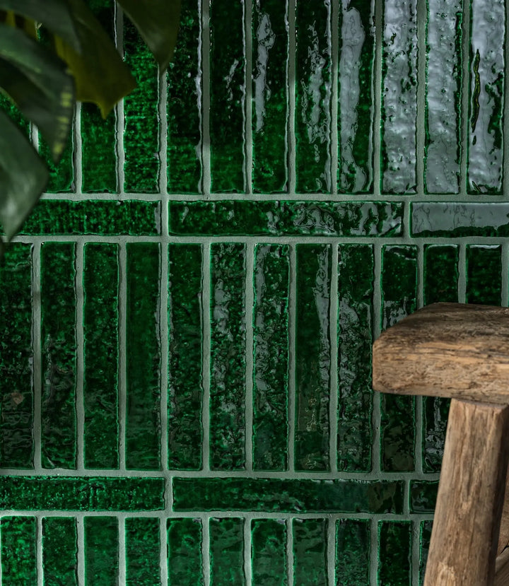 Rapture Crackle Emerald Green 3.8 x 23.5cm