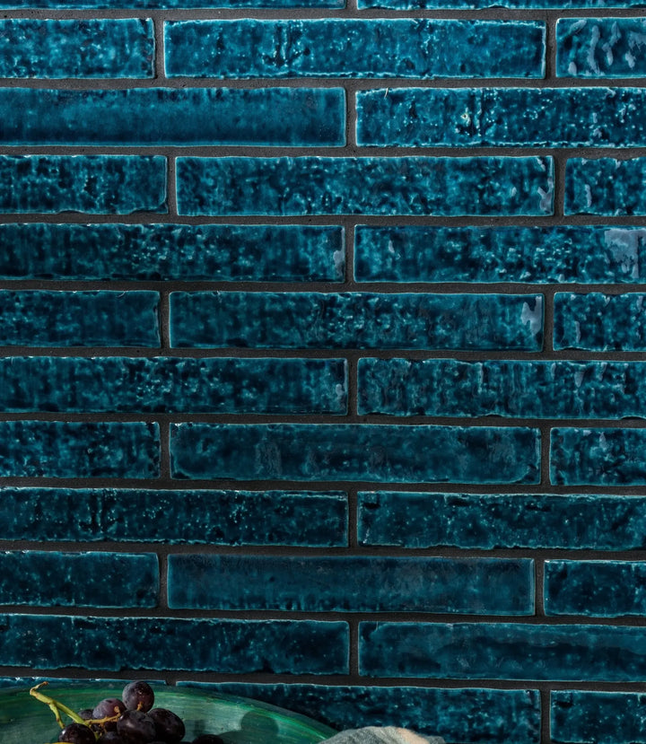 Rapture Crackle Sapphire 3.8cm x 23.5cm