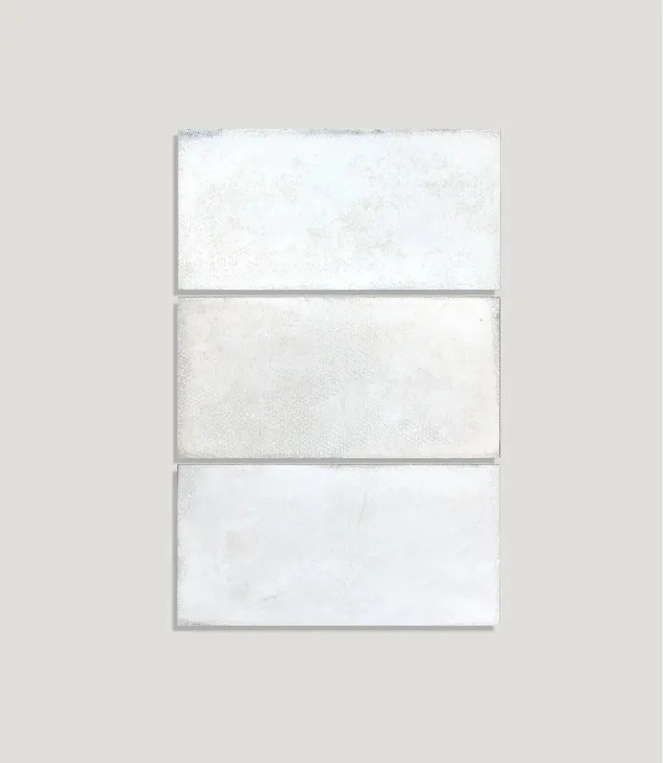 Reminiscent 15cm x 30cm White