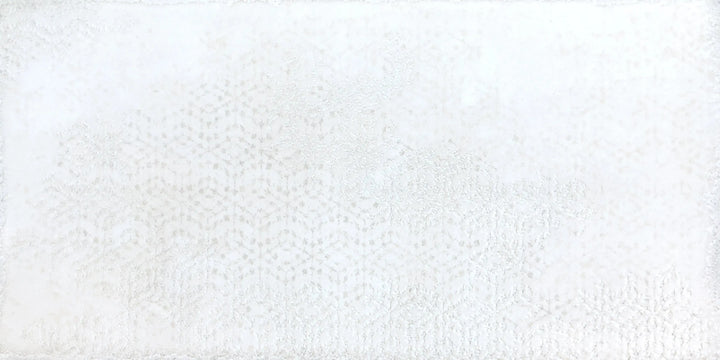 Reminiscent 15cm x 30cm White