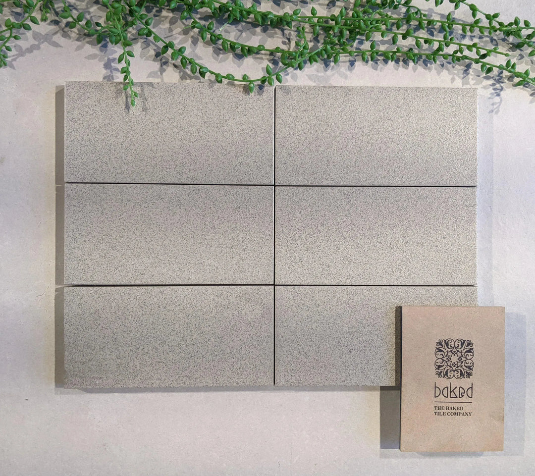 Roben Light Grey 19.8cm x 9.6cm - Mixed Batches - Clearance