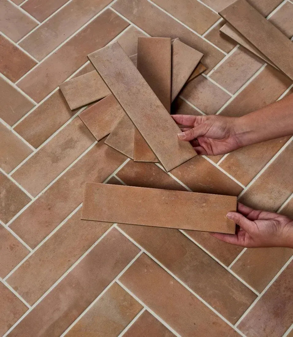 Curated Shoreditch Terracotta 6.9cm x 27.7cm - Out