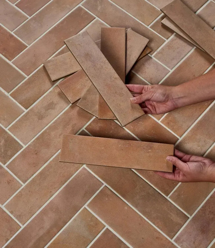 Curated Shoreditch Terracotta 6.9cm x 27.7cm - Out