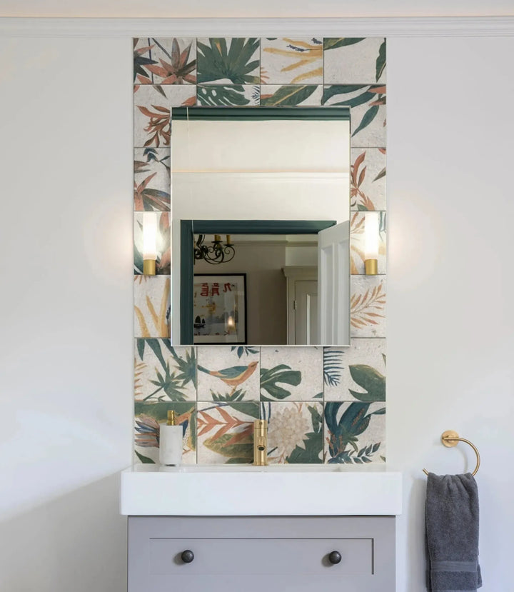 Tropical Stone Decor 20cm x 20cm