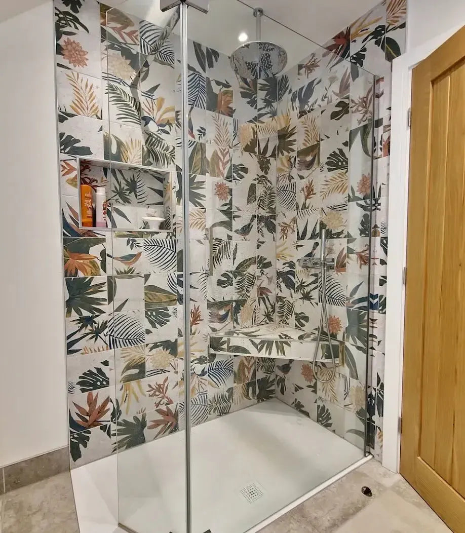 Tropical Stone Decor 20cm x 20cm