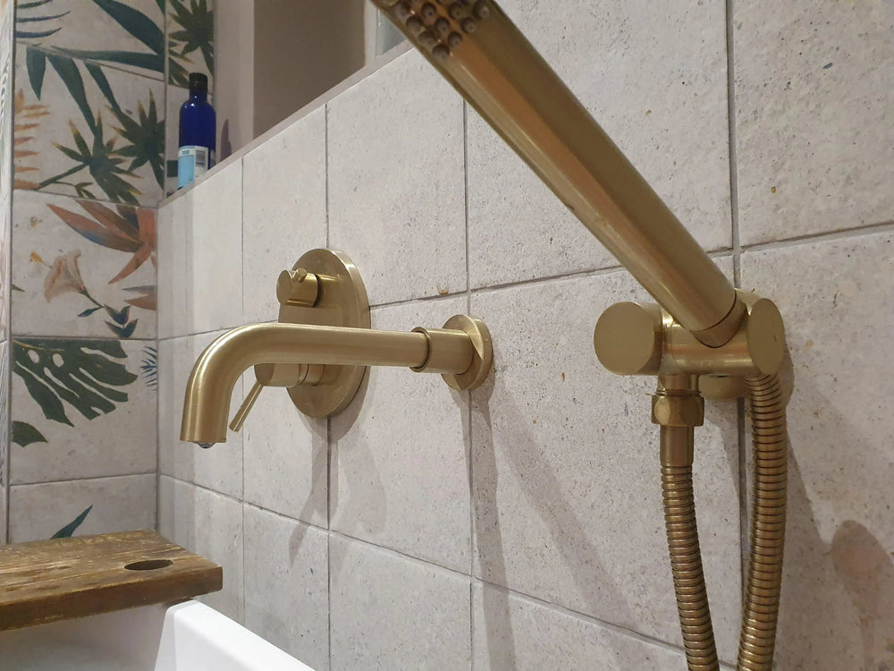 Tropical White Stone 20cm x 20cm