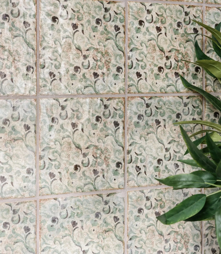 Tuscany Faded Floral Base 20cm x 20cm