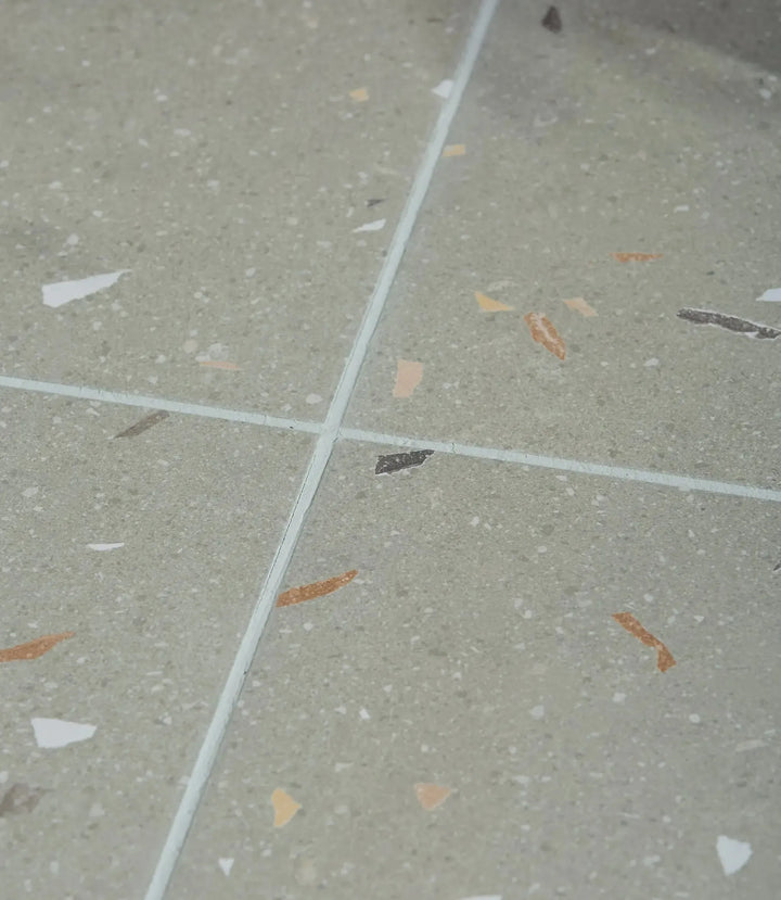 Twin Palms Green 60cm x 60cm