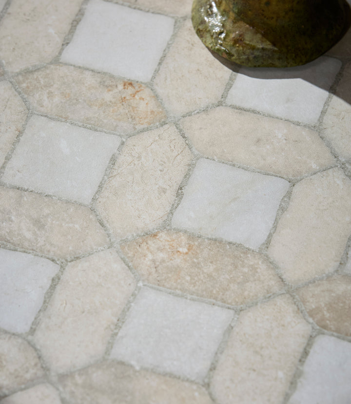 villa romana crema 60cm x 60cm