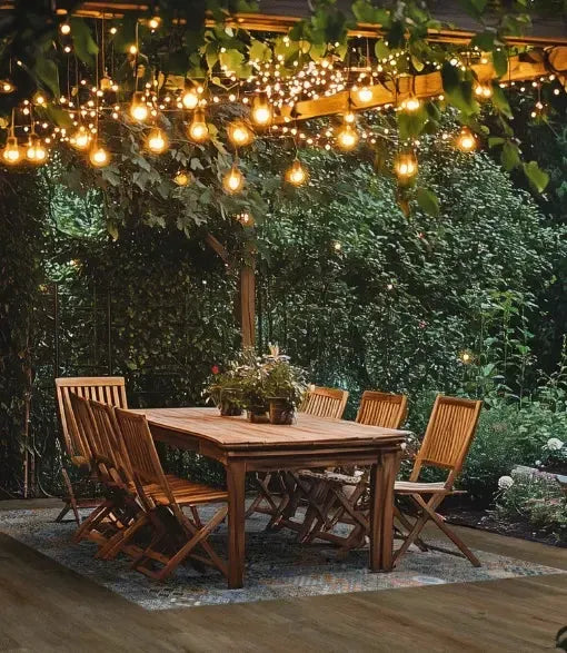 Vintage 44.2cm x 44.2cm - Out